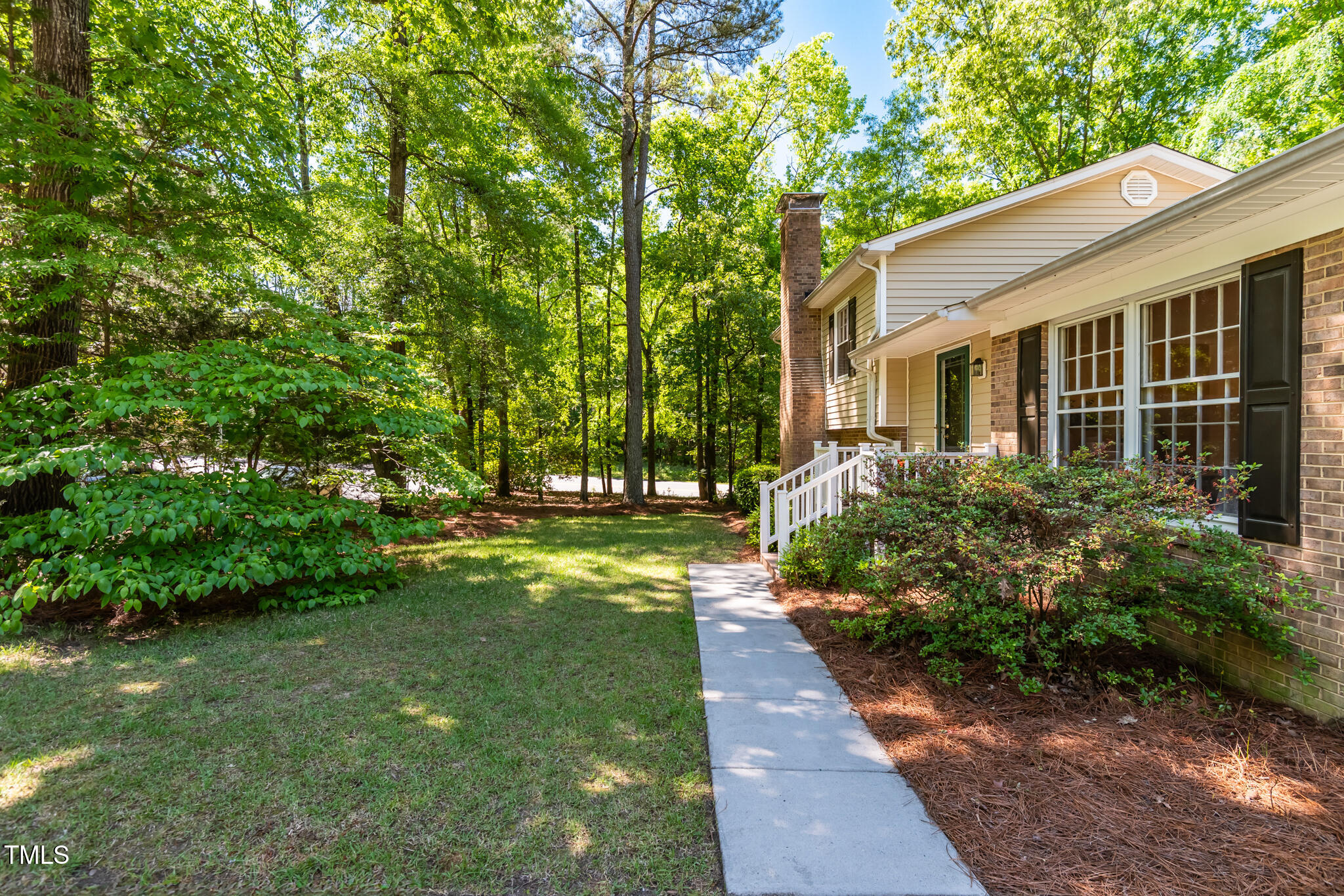 526 Colony Woods Drive