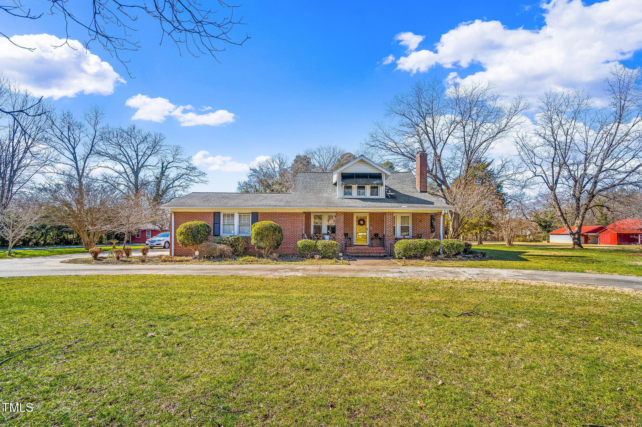 712 Springwood Avenue