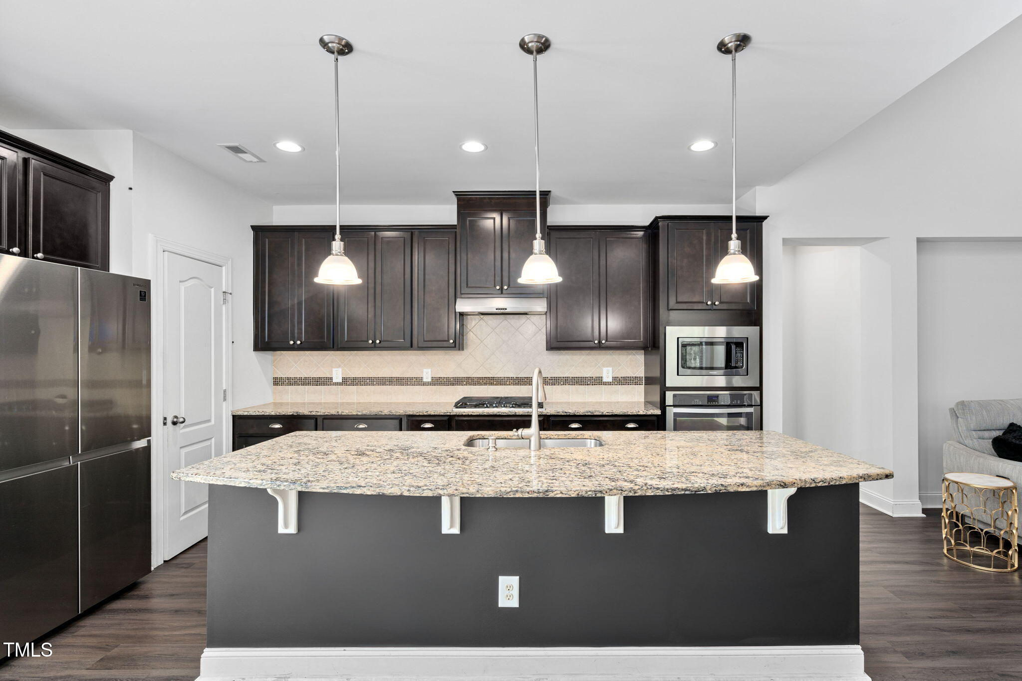 310 Alamosa Place