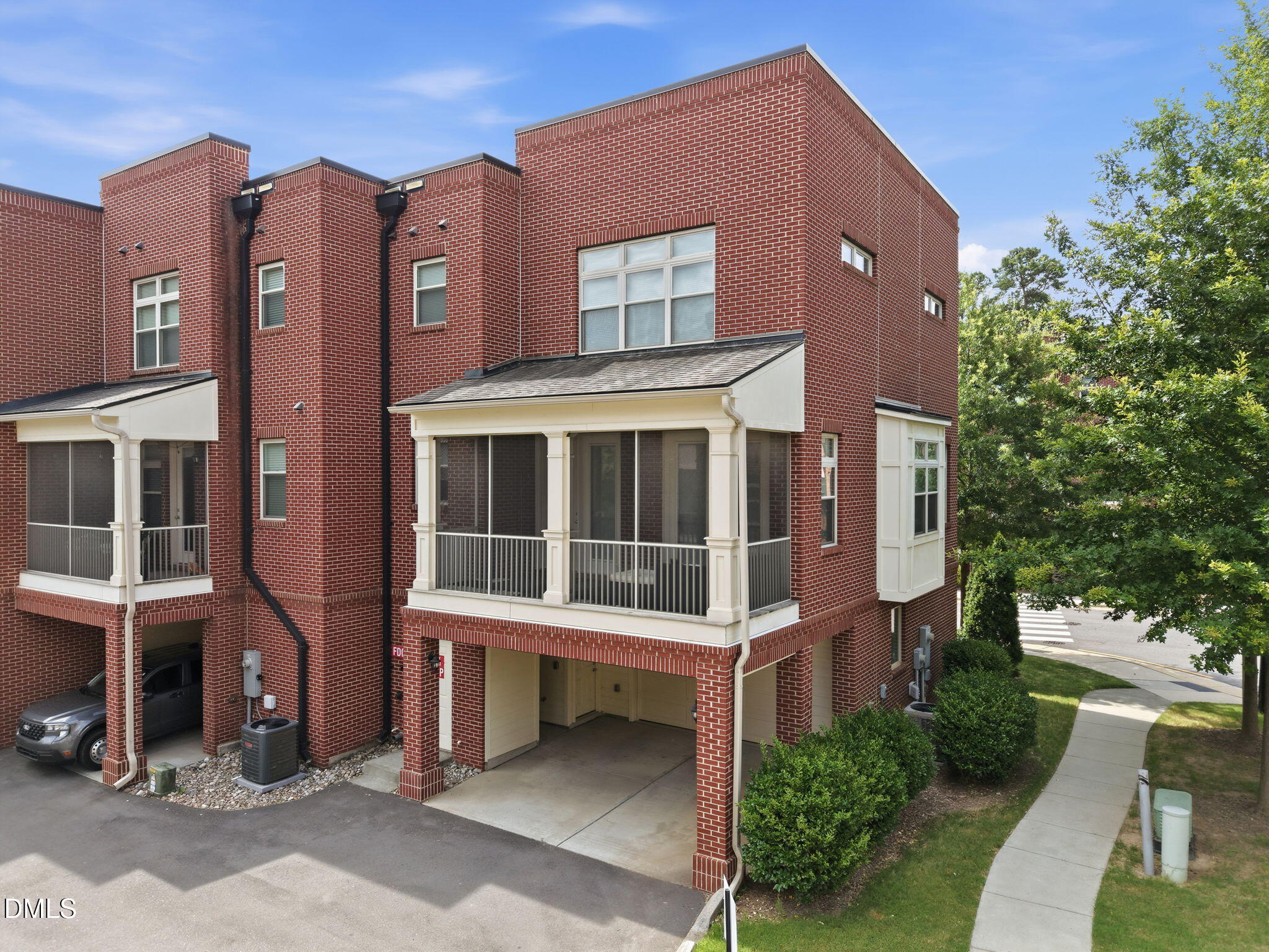 2430 Campus Shore Drive 104