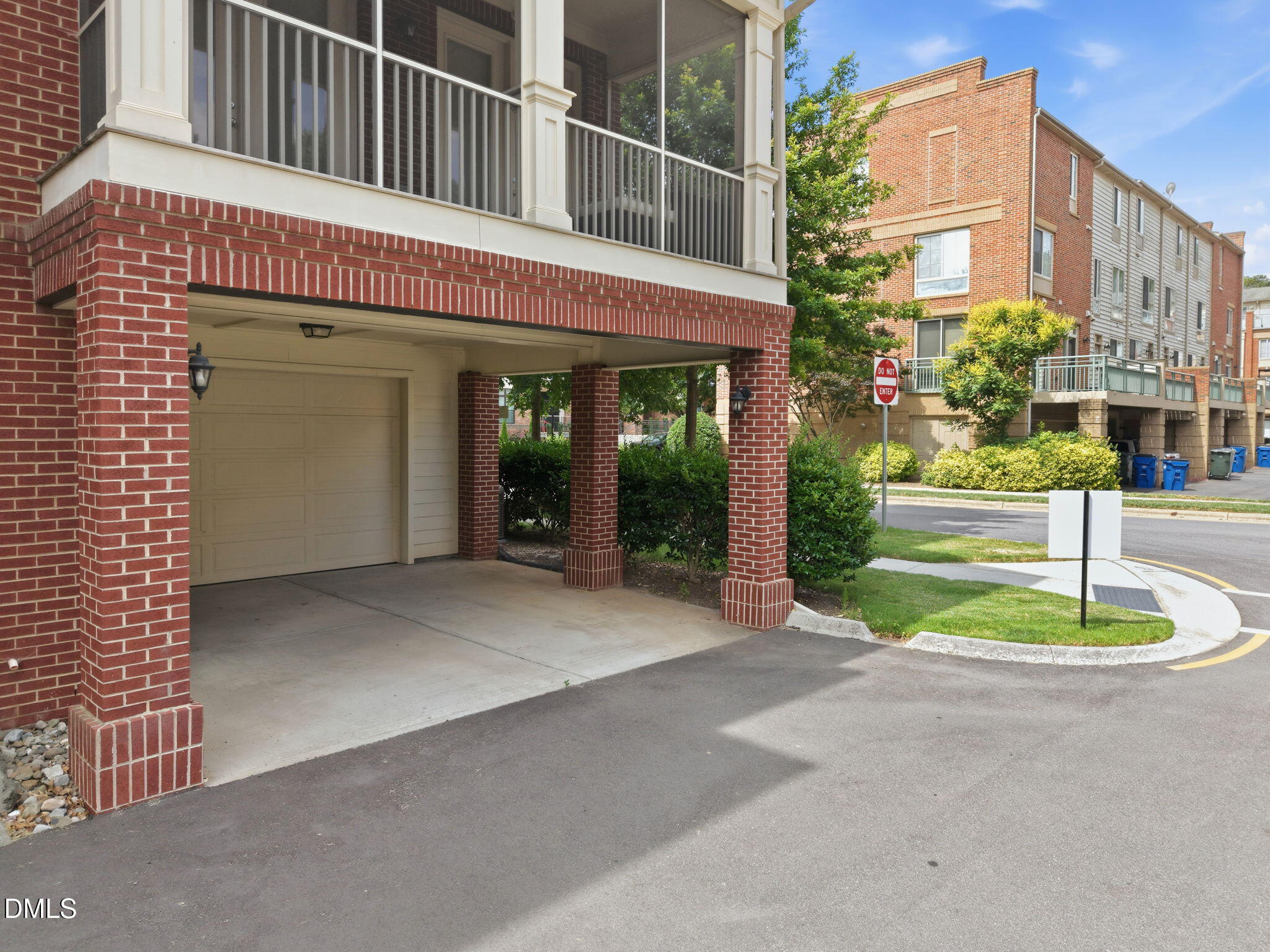 2430 Campus Shore Drive 104