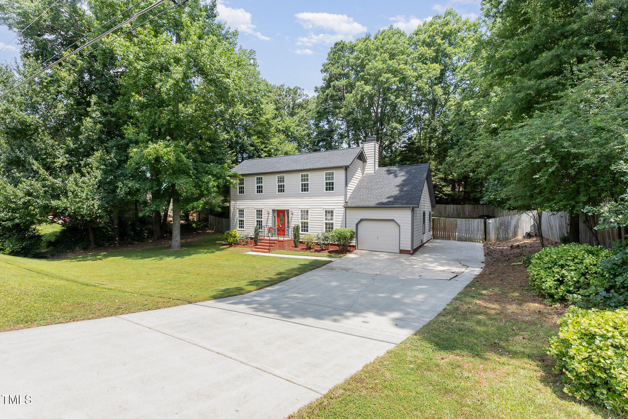 404 SW Maynard Road