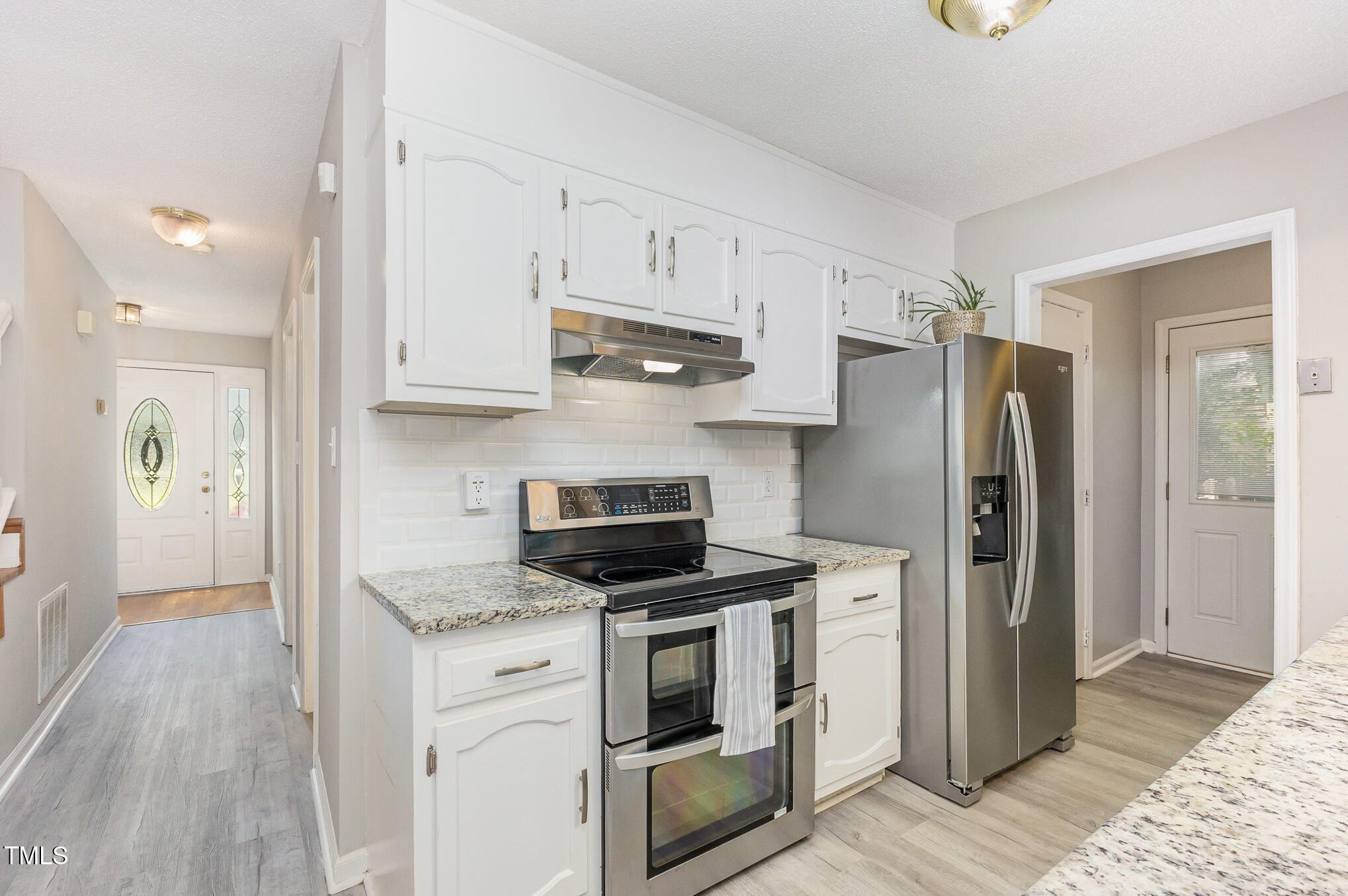 404 SW Maynard Road