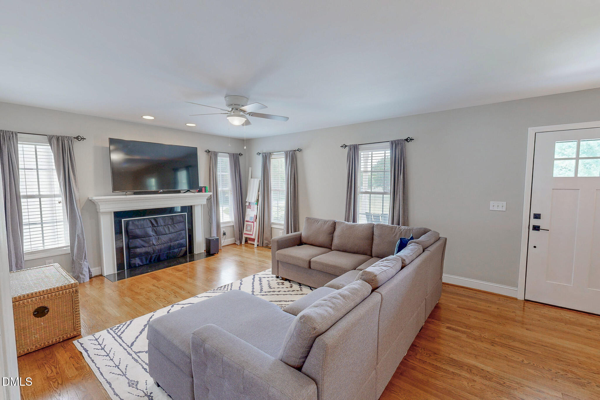 20 Country Brooke Lane