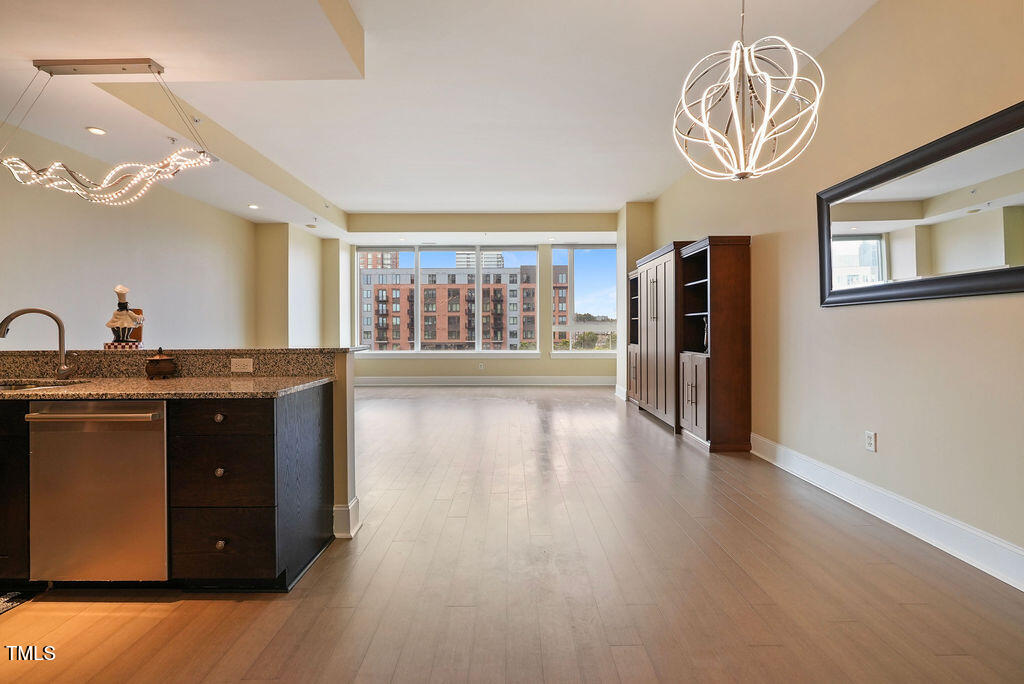 400 W North Street 604