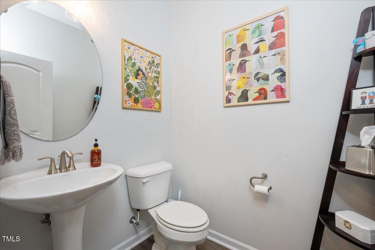 Cary, North Carolina 27511, United States, 3 Bedrooms Bedrooms, ,3 BathroomsBathrooms,Residential,Pending,9155