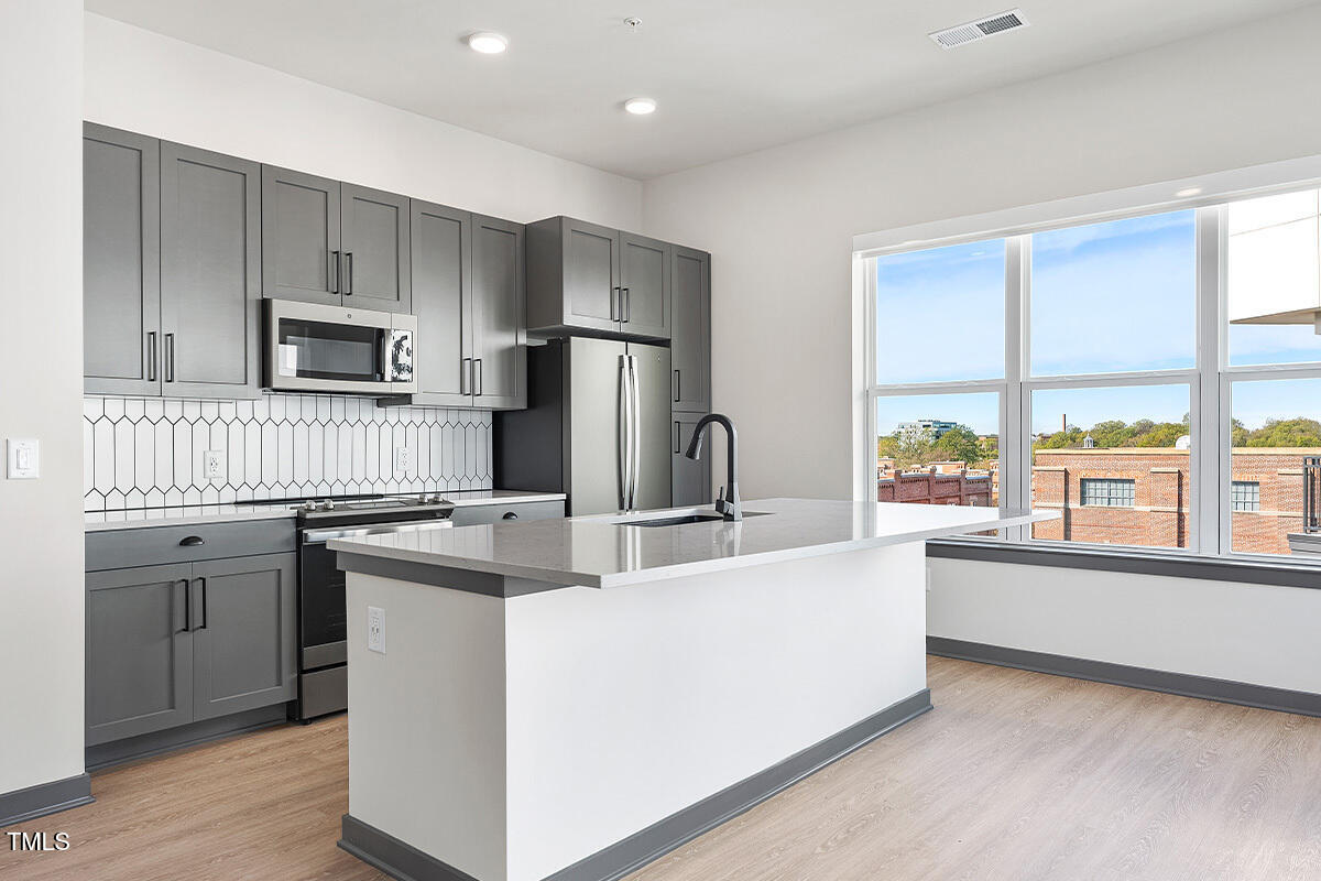 Durham, North Carolina 27701, United States, 1 Bedroom Bedrooms, ,1 BathroomBathrooms,Residential,Active,6651