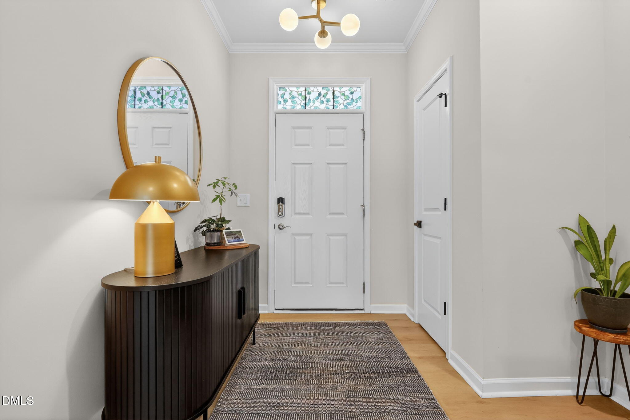 4819 Crescent Square Street