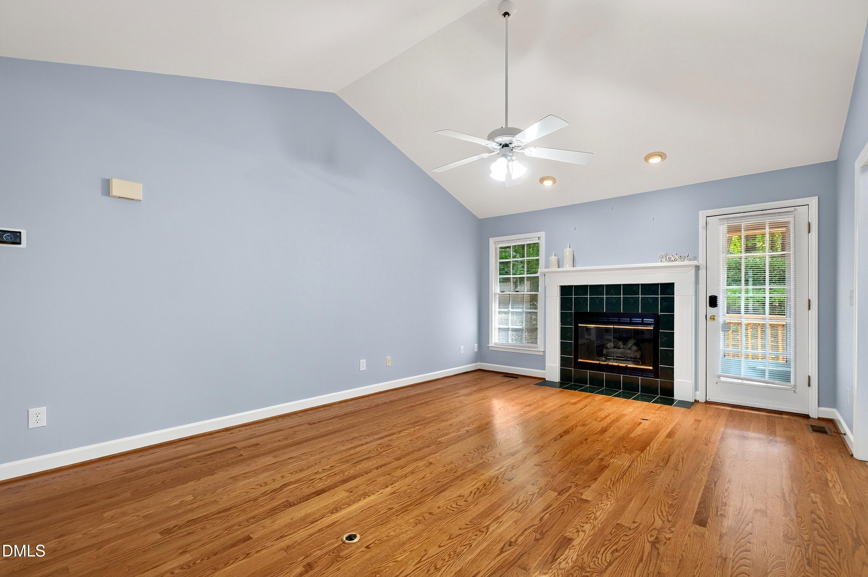 2120 Longwood Drive