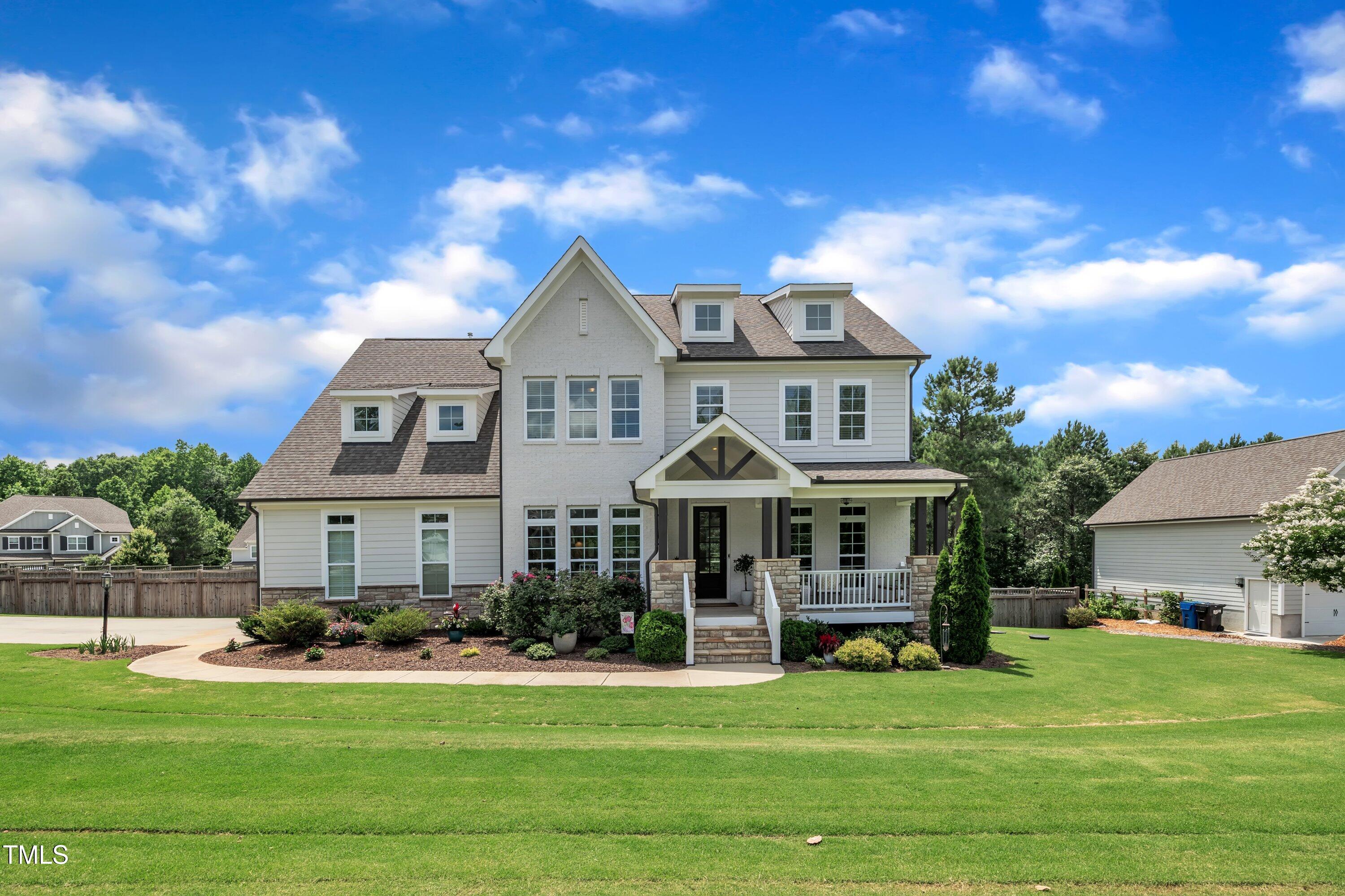 2300 Ginger Gold Court