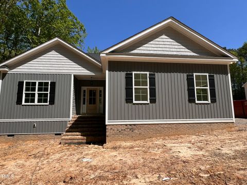 977 Lewis Road Zebulon NC 27597