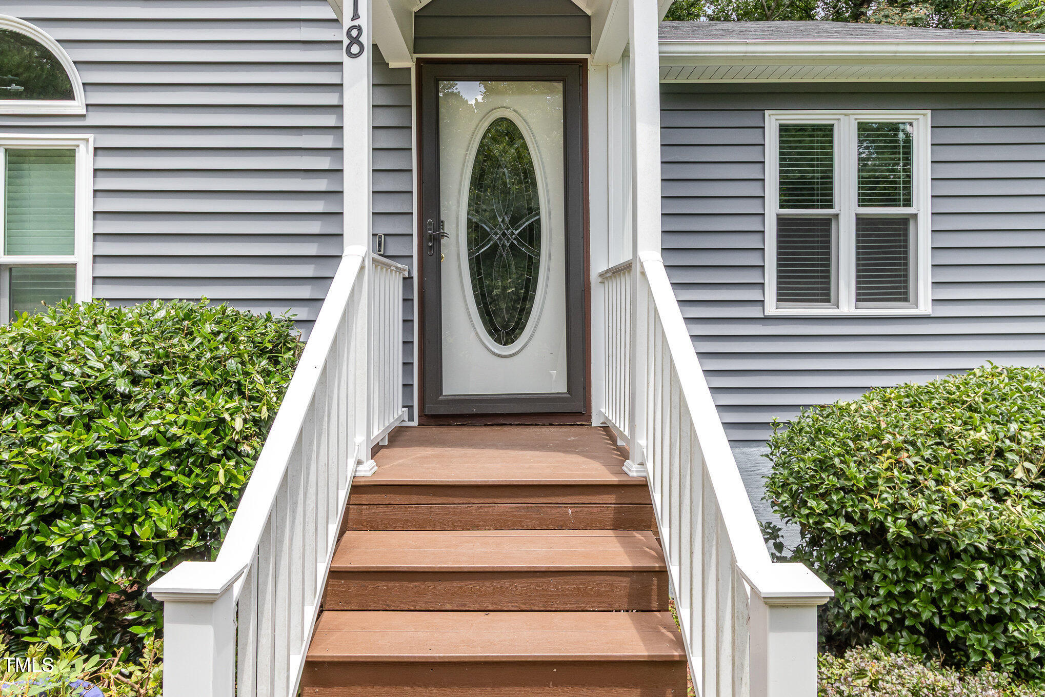 18 Syracuse Place