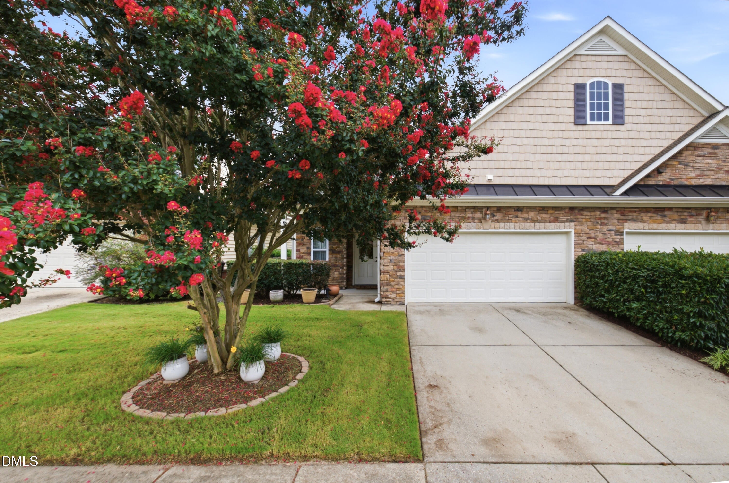 8009 Crookneck Drive