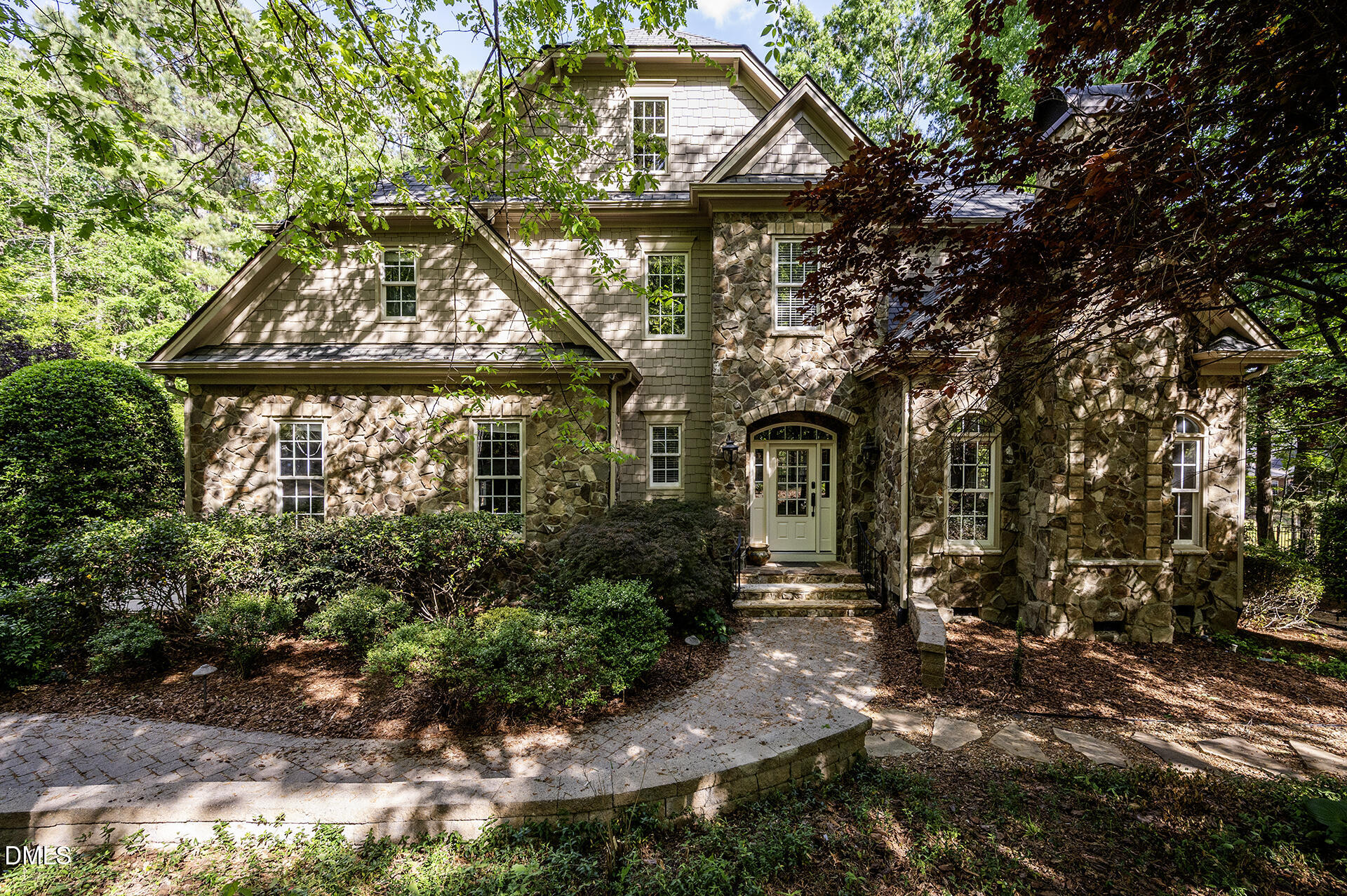 10002 Adirondack Way
