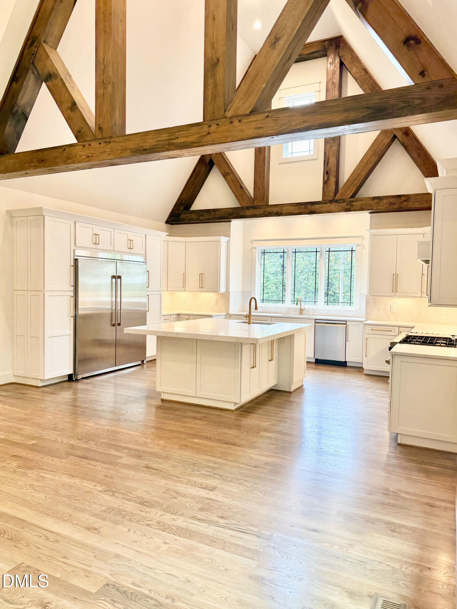 3537 Lodge Trail