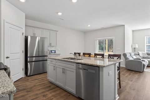 35 Hickory Hollow Circle Youngsville NC 27596