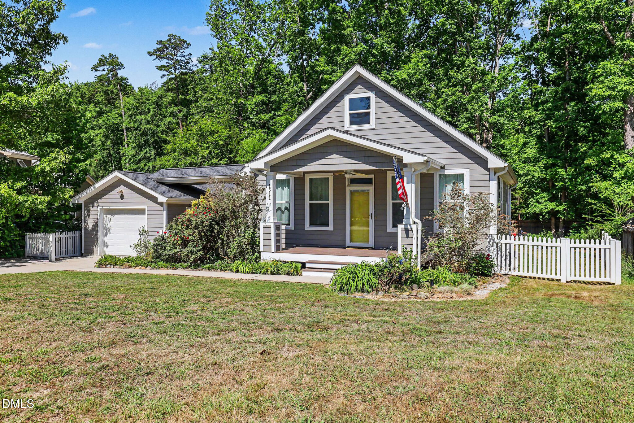 1511 Sassafras Hill Street