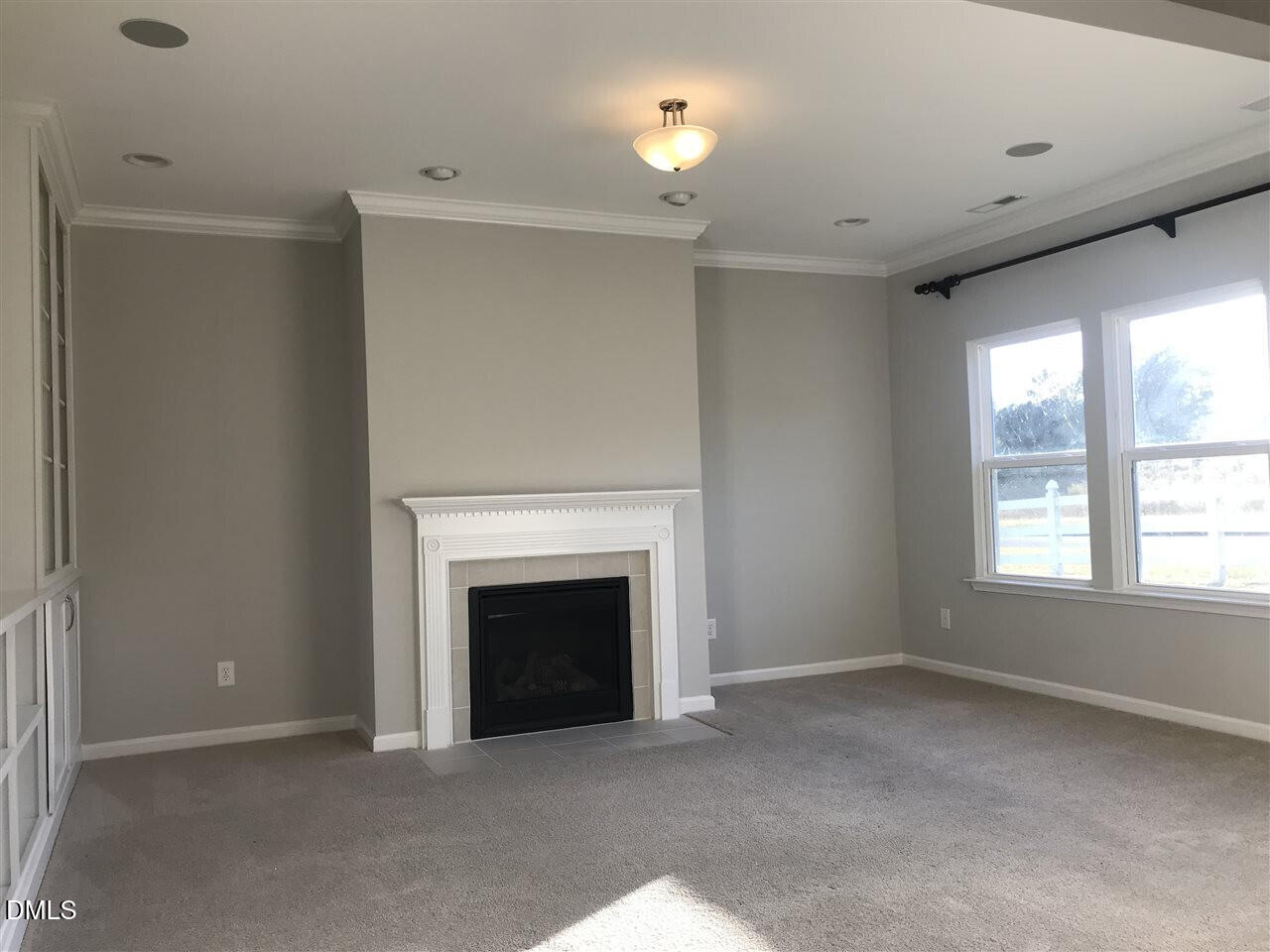 653 S Kennelman Circle