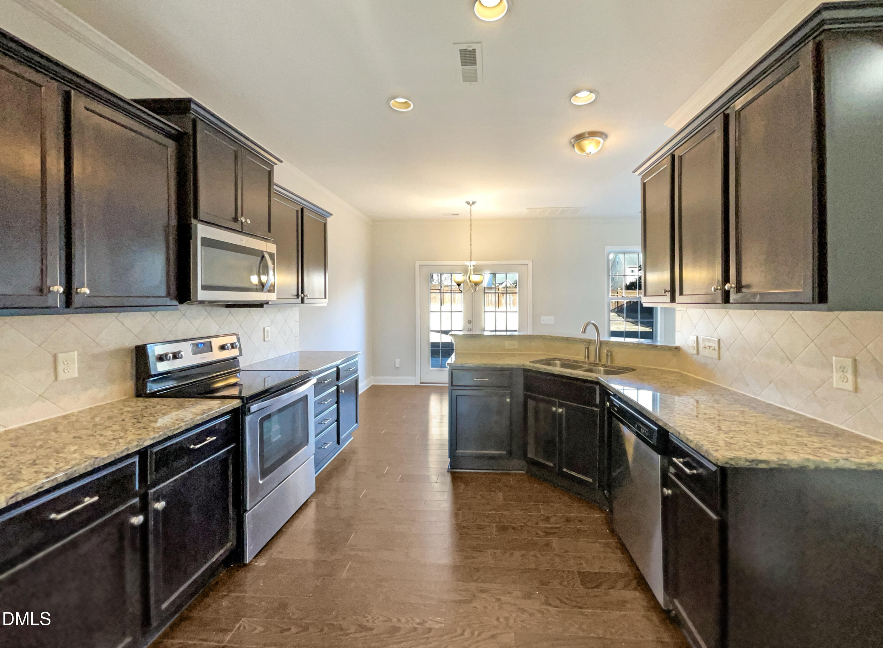 909 Wood Chapel Lane