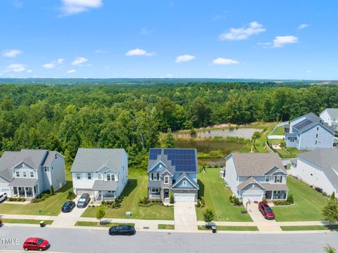 A home in Holly Springs