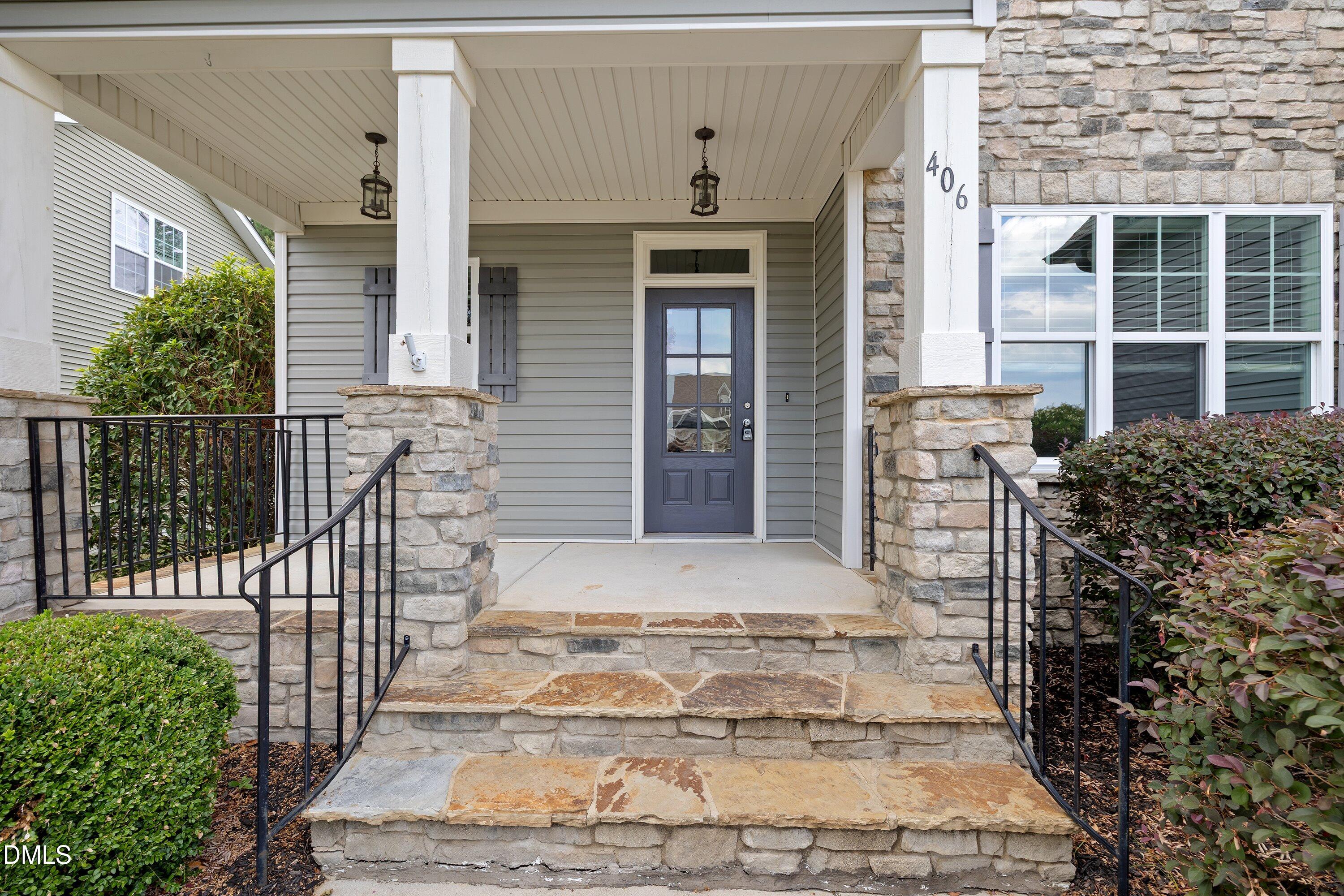 406 Bendemeer Lane