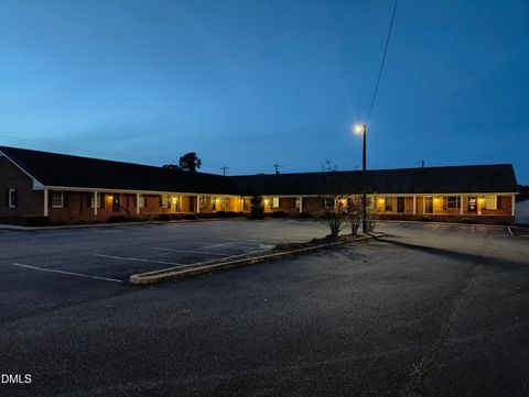 3048-3094 Sunset Avenue Rocky Mount NC 27804