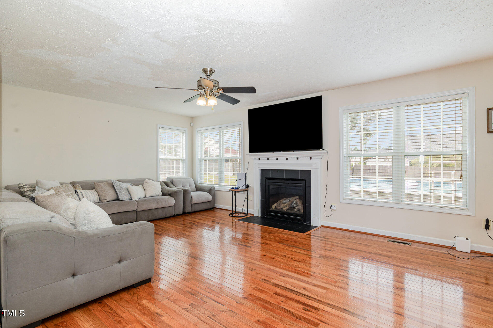 270 Hester Place