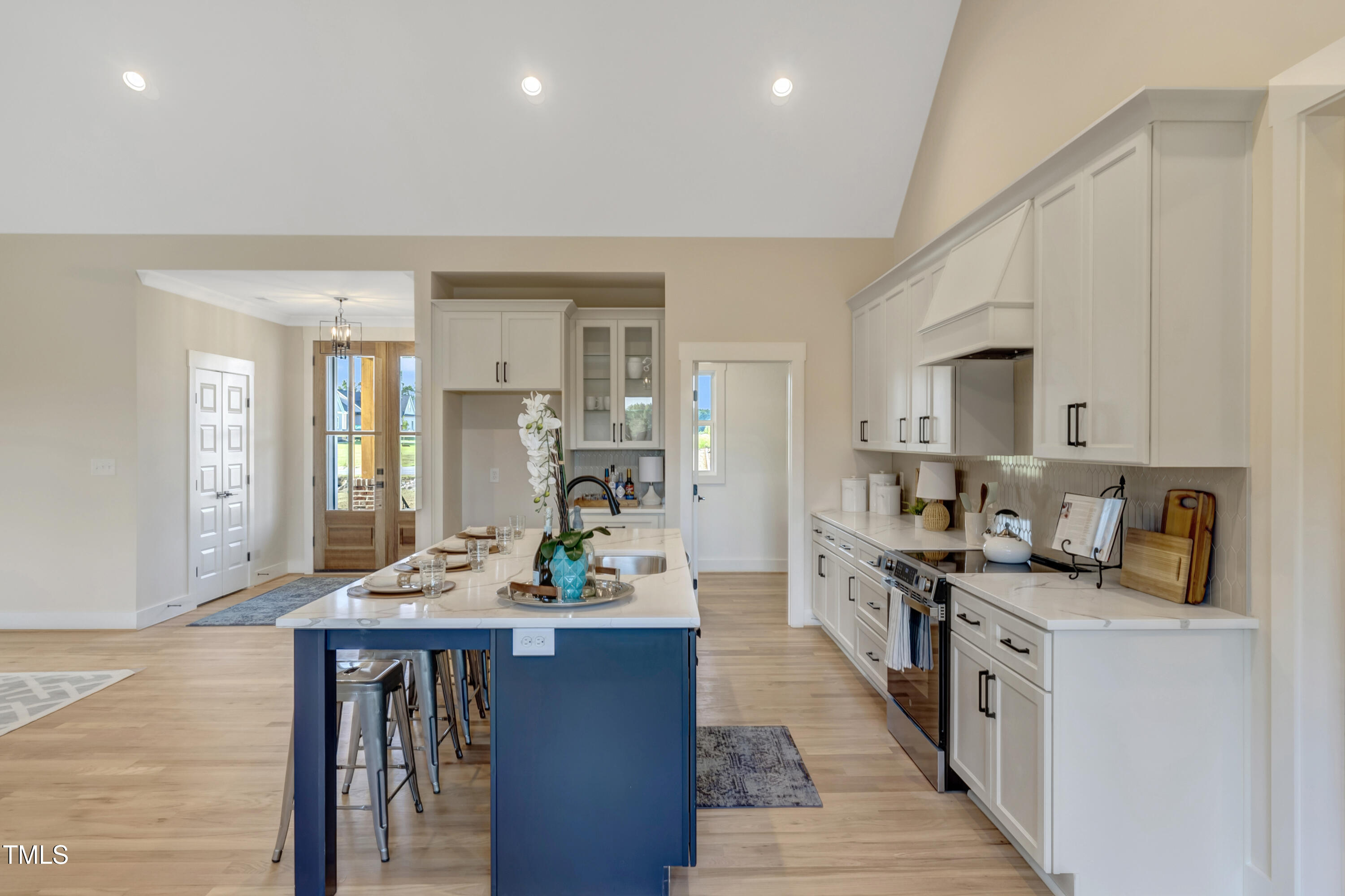 6132 Cultivator Drive