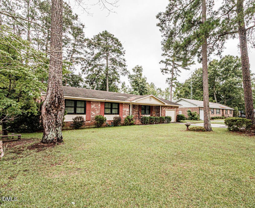 Photo of 303 Hasting Street, Tarboro, NC 27886 (MLS # 10182942)