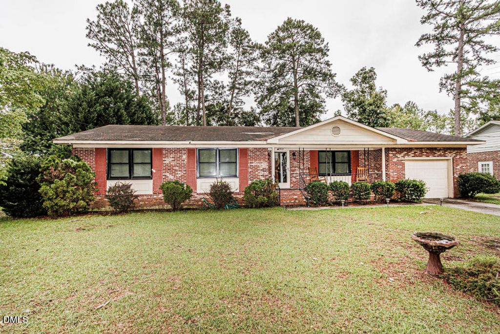 Photo of 303 Hasting Street, Tarboro, NC 27886 (MLS # 10182942)