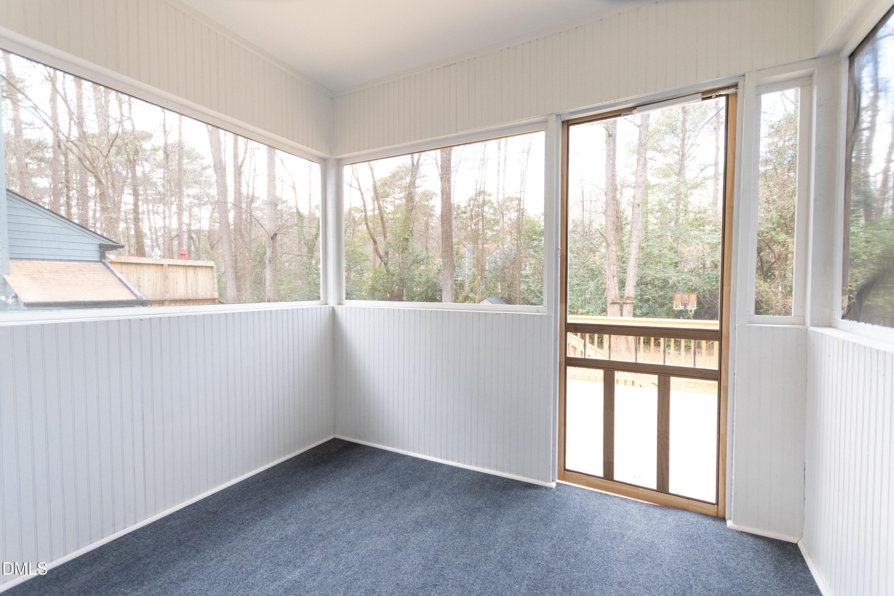 6001 Applewood Lane