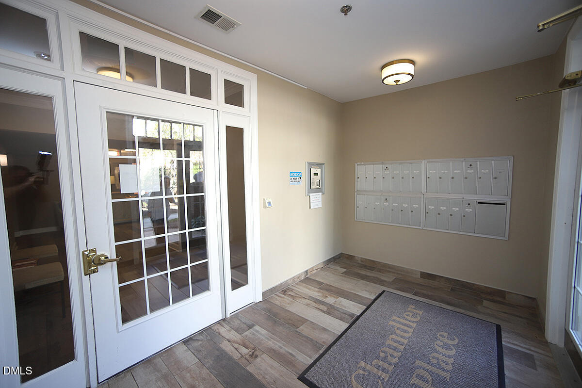 100 Northbrook Drive 207