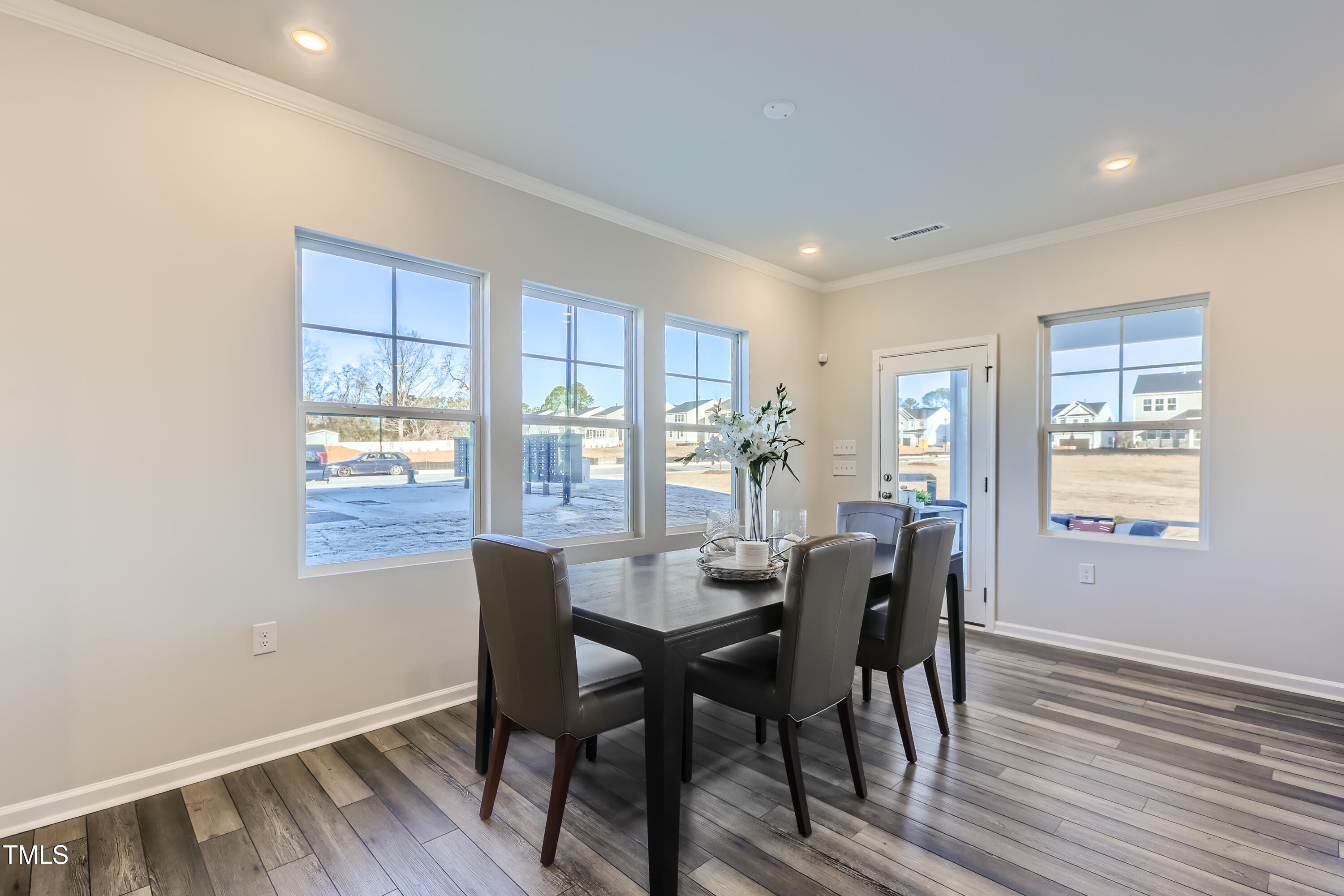 124 N Finley Landing Parkway 4