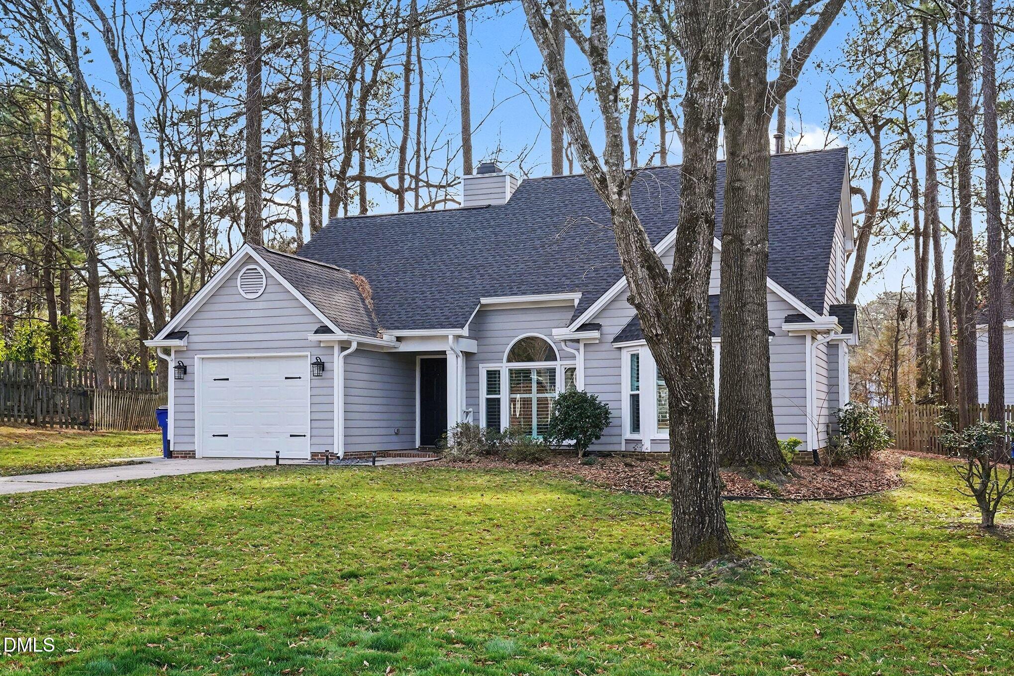 12105 Queensbridge Court