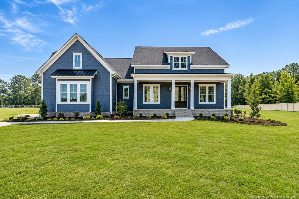 925 Dixie Farm Road