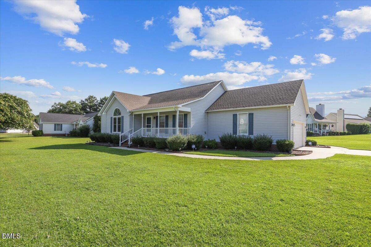 200 Woodcroft Drive