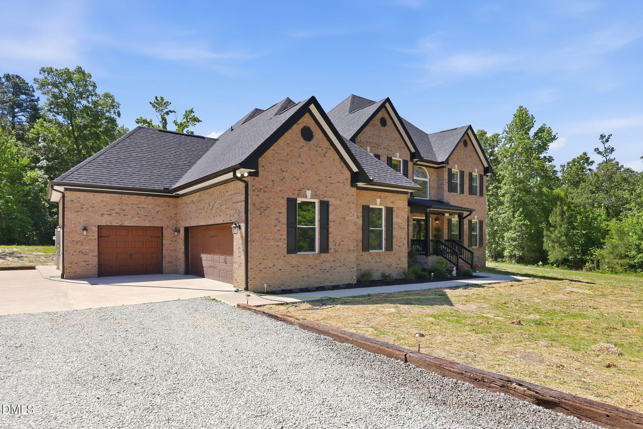 320 Willow Oak Court