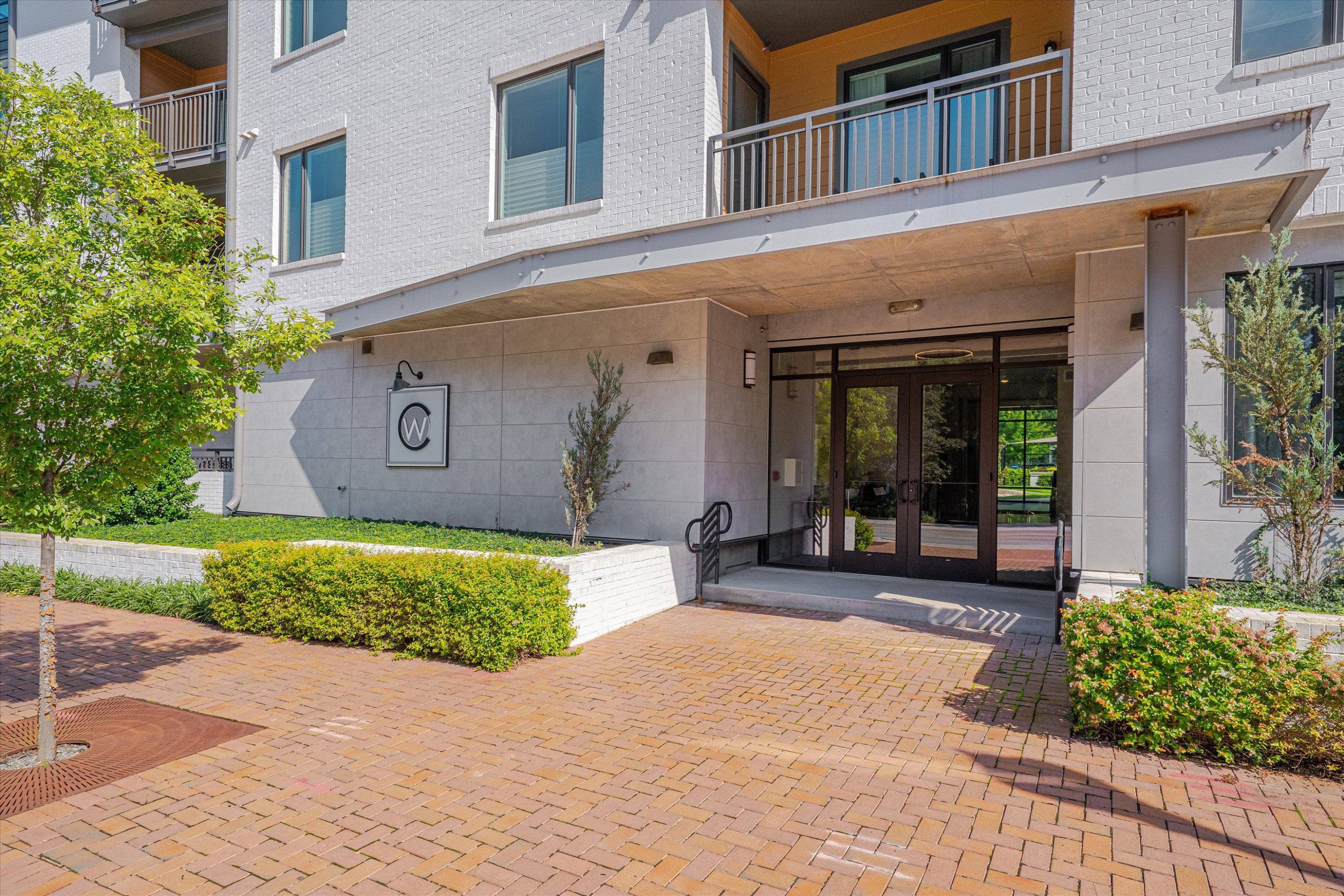 105 Chatham Walk Lane 207