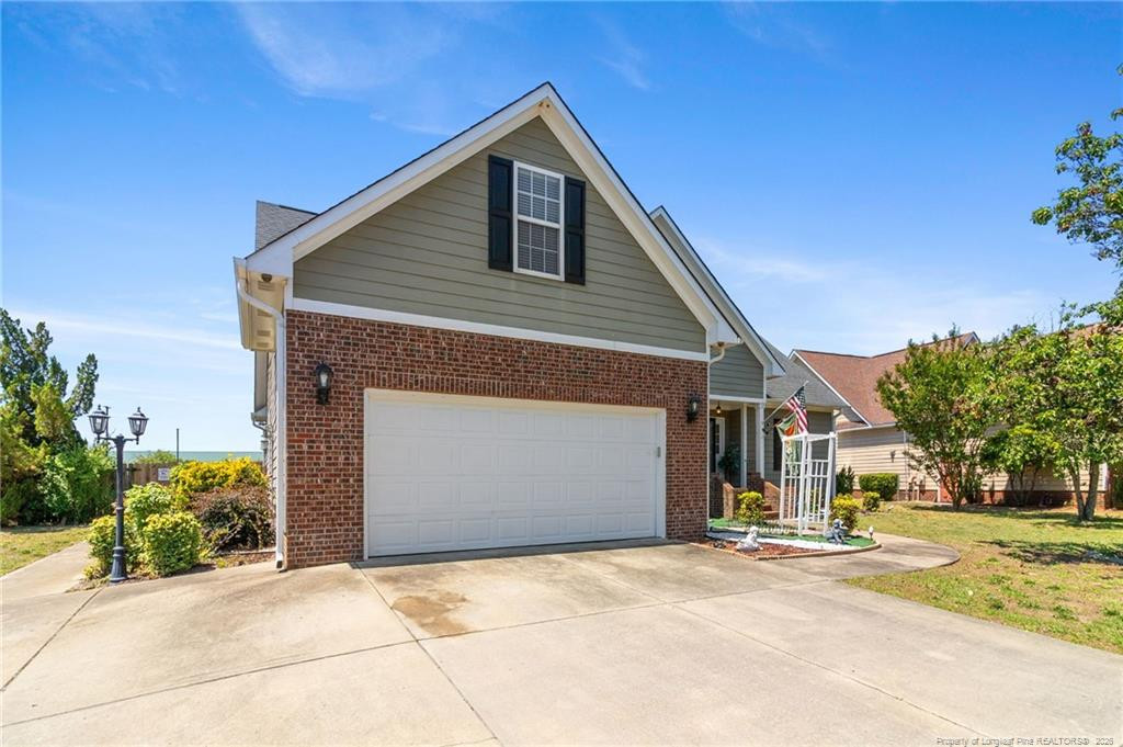 1225 Thistle Gold Drive