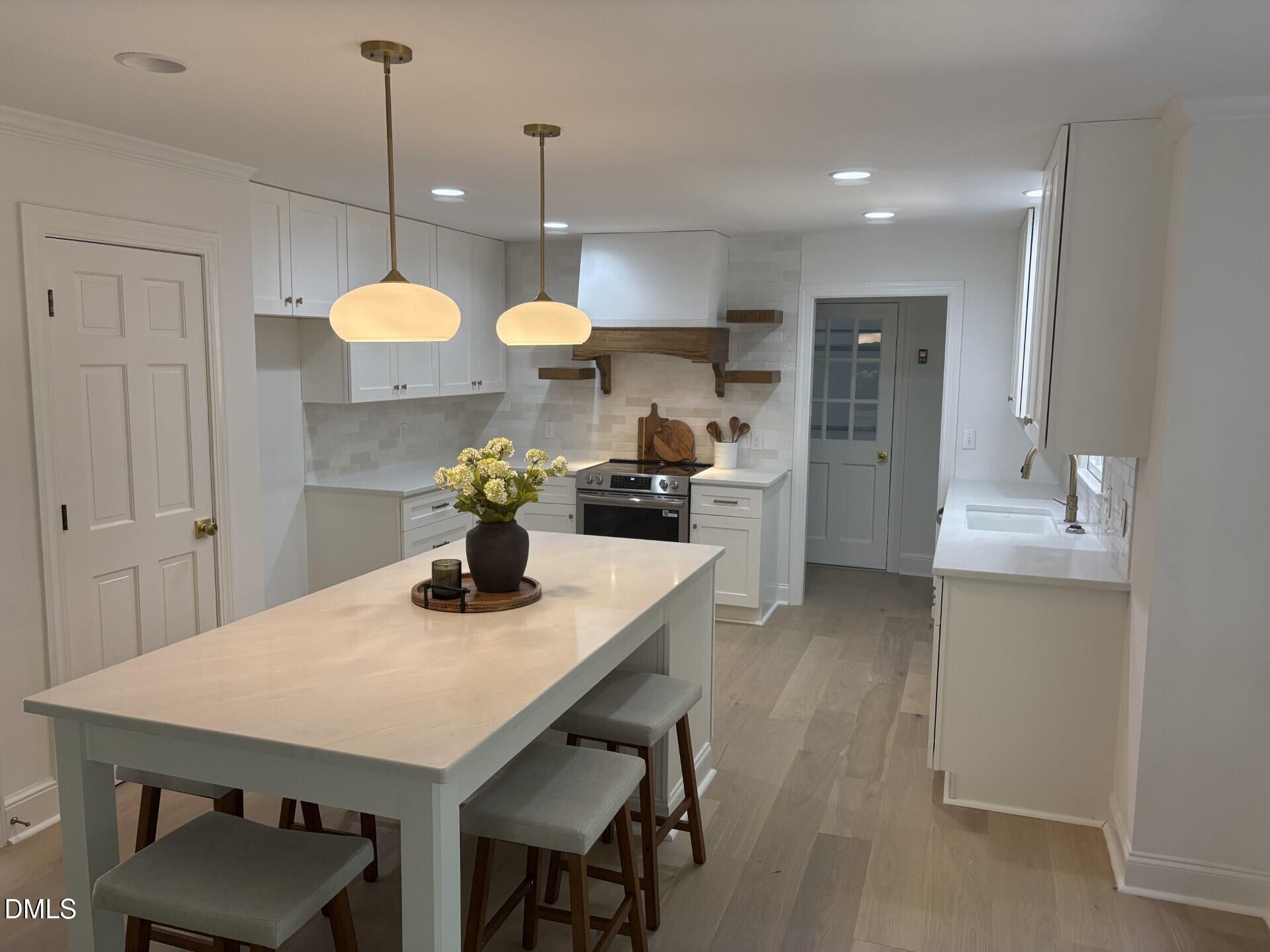 2404 Beechview Court