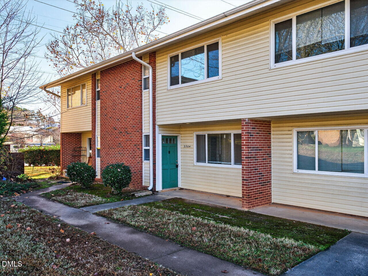 2304 Champion Court 2304