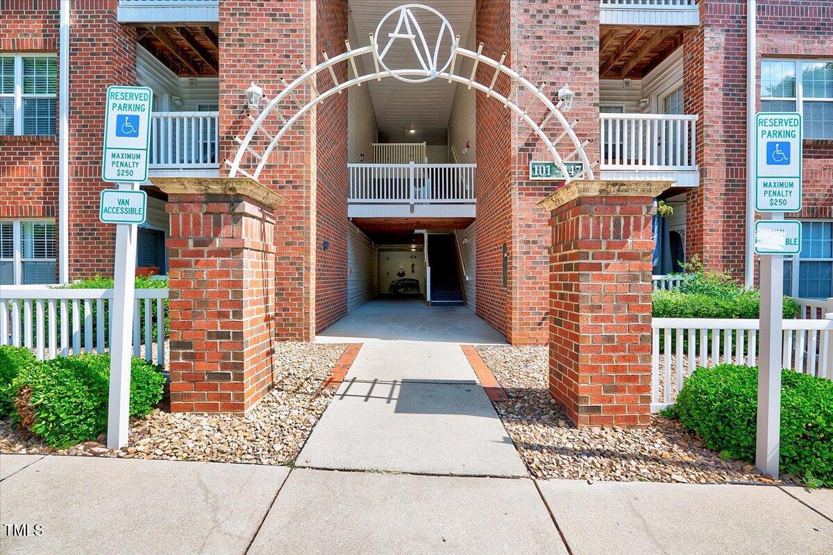 107 Sturbridge Drive