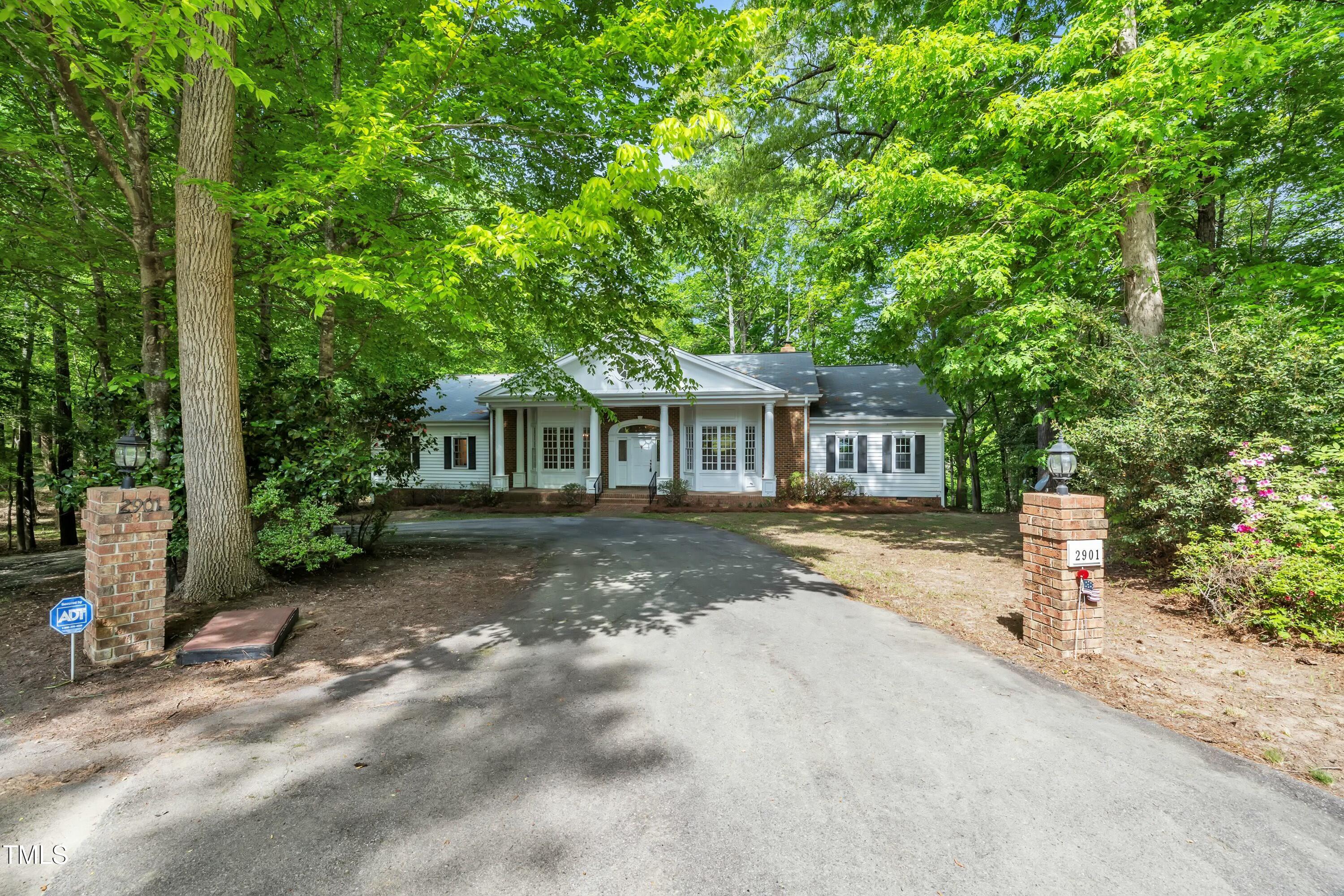 2901 Horse Shoe Farm Road