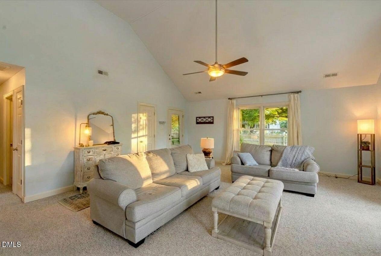 105 W Franklin Street