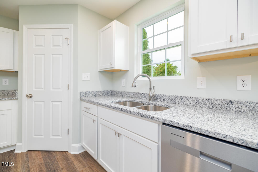 1291 Roanoke Chapel Road