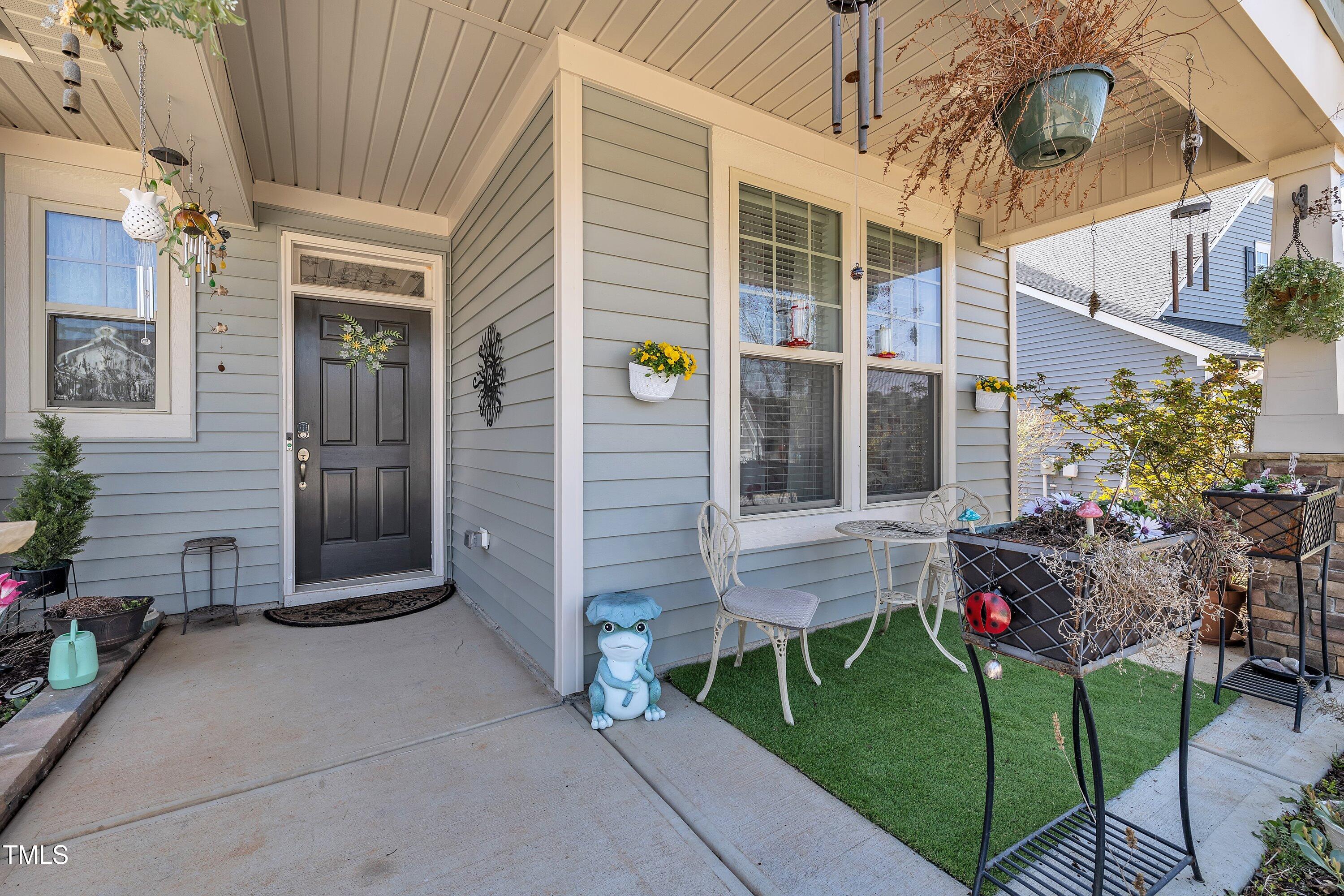 123 Carbone Lane