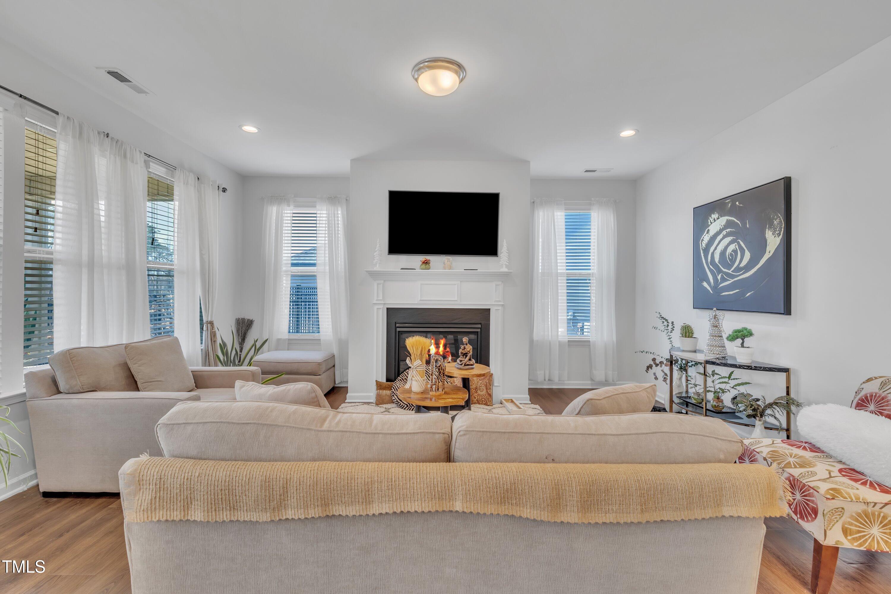123 Carbone Lane