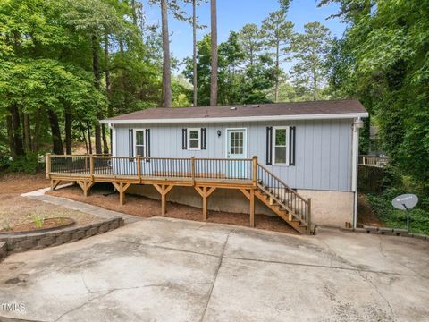 2704 Shaftsbury Street Durham NC 27704