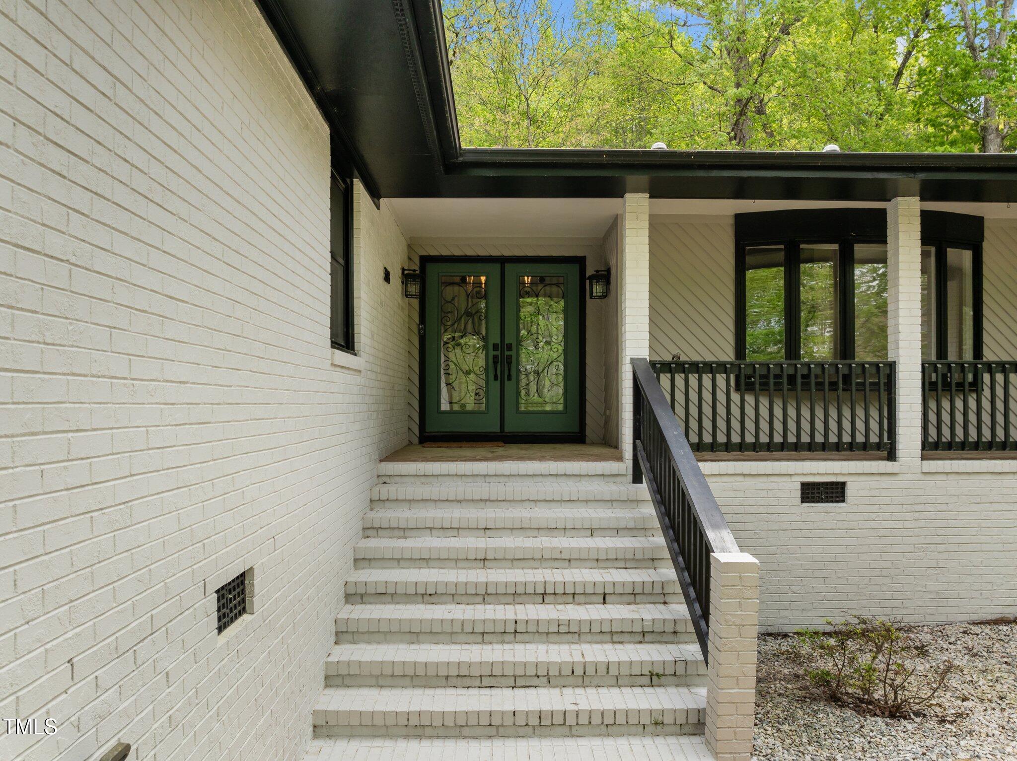 3518 Travis Court