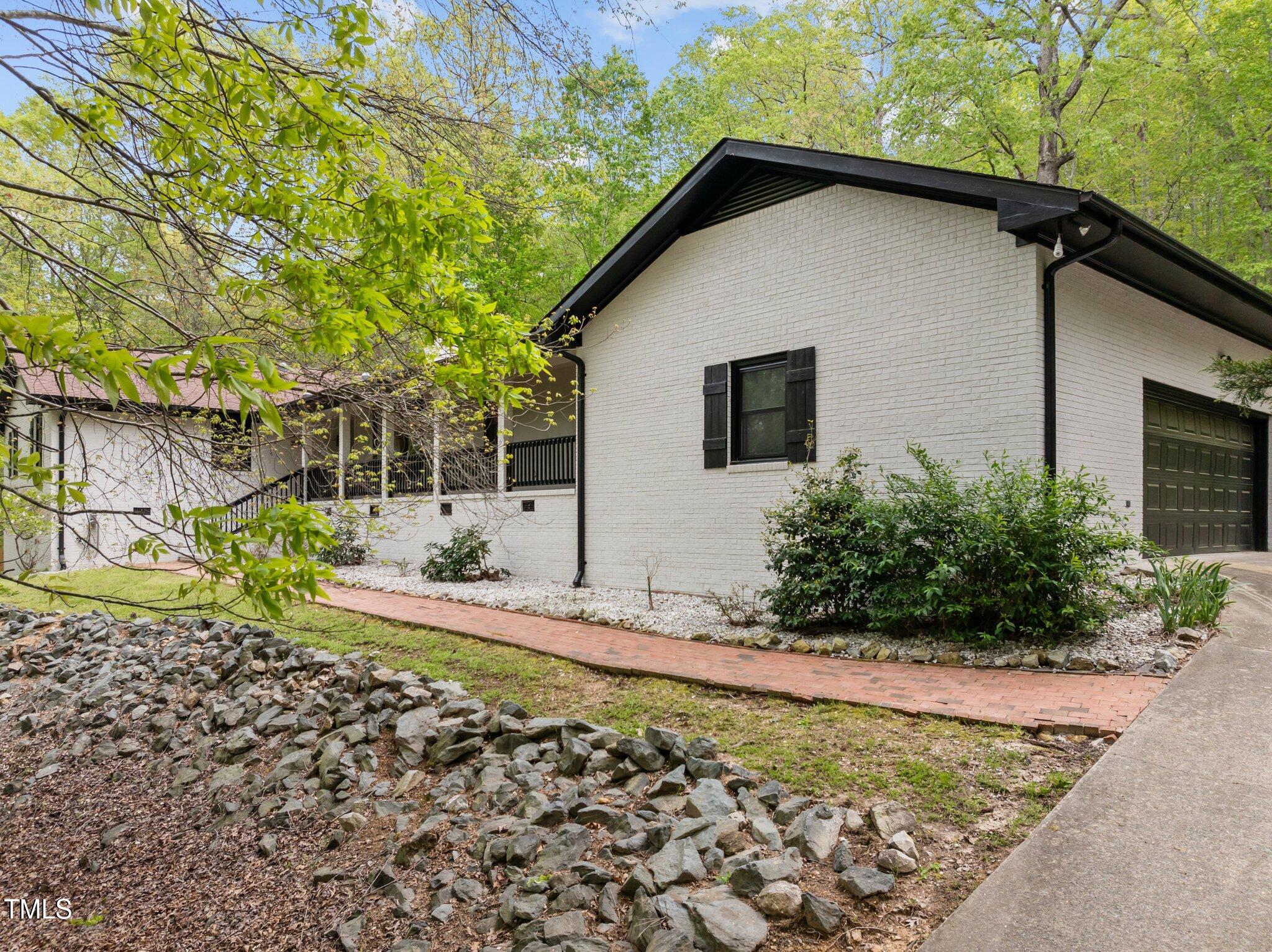 3518 Travis Court
